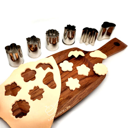 Stainless Steel Flower Shaped Cutter (6pcs)