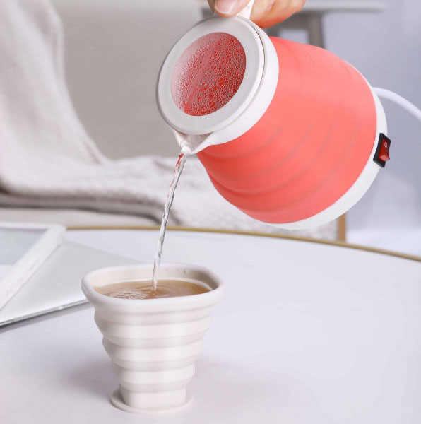 矽膠輕量便攜伸縮摺疊水杯連蓋 (200ml / 300ml)