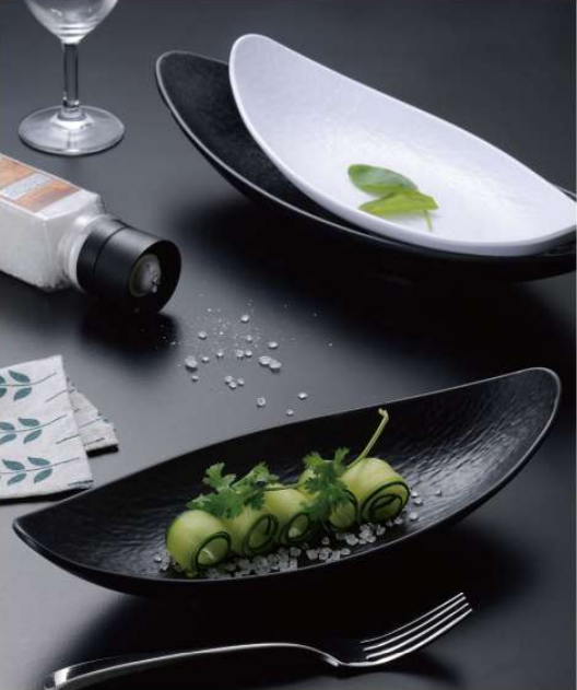 Melamine Boat-Shaped Plate (Black)
