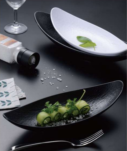 Melamine Boat-Shaped Plate (Black)