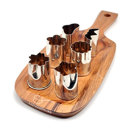 Stainless Steel Flower Shaped Cutter (6pcs)
