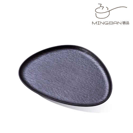 11" Melamine Triangular Plate (Black)